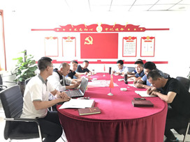 龍城建設集團開展“學習黨內法規(guī)制度，嚴肅黨內政治生活”主題黨日活動暨傳達集團公司第二次黨群工作會議精神