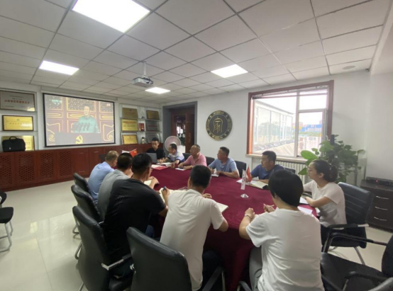 龍城公司召開七月份黨員大會