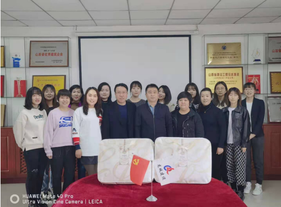 情系員工，龍城公司三八婦女節(jié)發(fā)放暖心福利